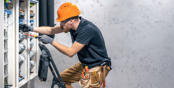 Best Licensed Electrician  in South Houston, TX